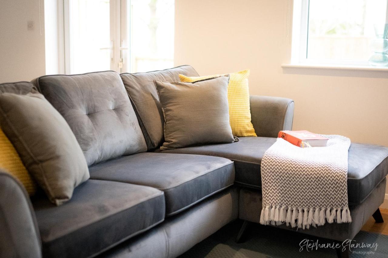 The Lookout, Modern Home From Home, Sleeps 5, With Private Parking & Outside Terrace St Ives Екстериор снимка